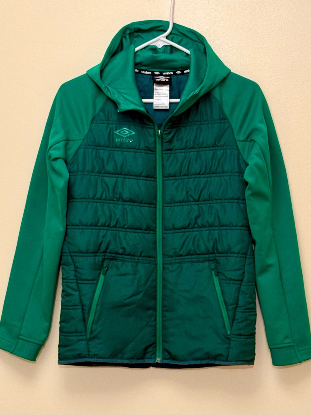Umbro Boys Green Quilted Hooded Puffer Jacket, Size L(12-14)